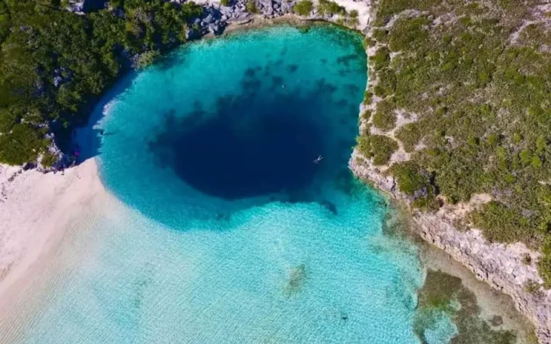 Grotto Bay For 6 (29)